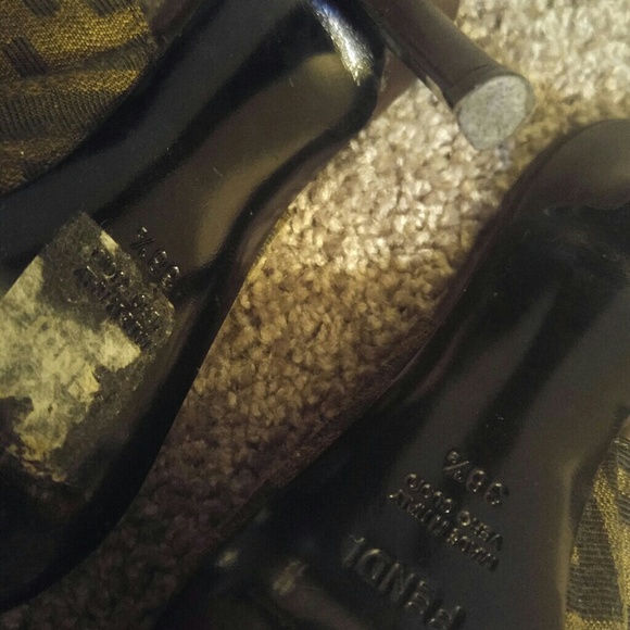 Fendi heel - Picture 3 of 3